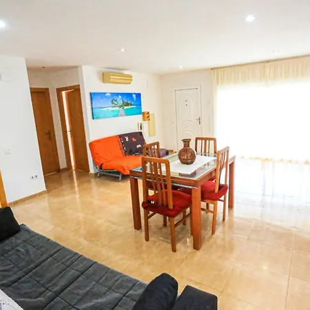 San Rafael Only Famillies Villa